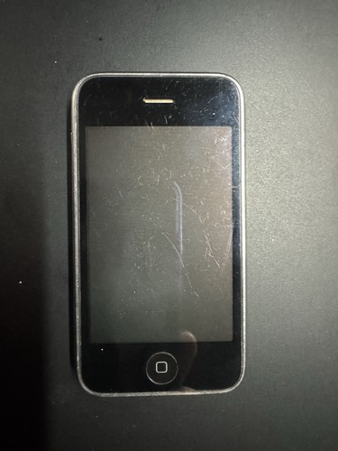 Vintage apple iphone - 3g, or