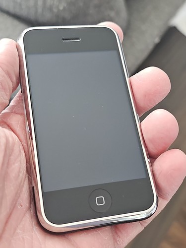 Apple iphone 1st generation - 1st,